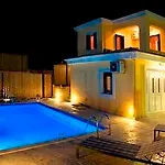 Anthemis Luxury Villa *