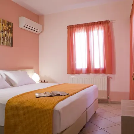 Anthemis Luxury Kariótai