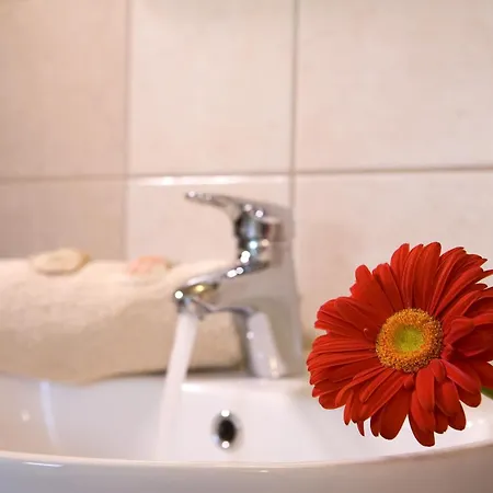 Anthemis Luxury Kariótai