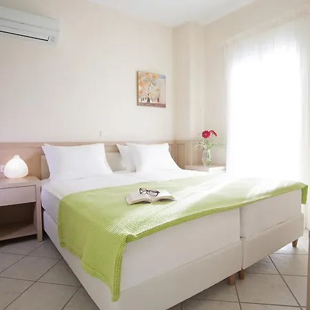 Anthemis Luxury Villa Kariótai