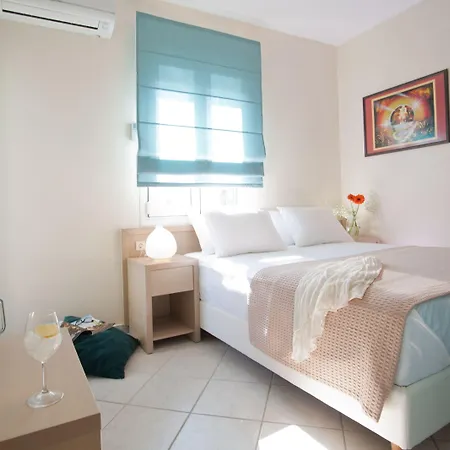 Anthemis Luxury Villa Kariotai
