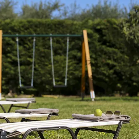 Anthemis Luxury Kariótai