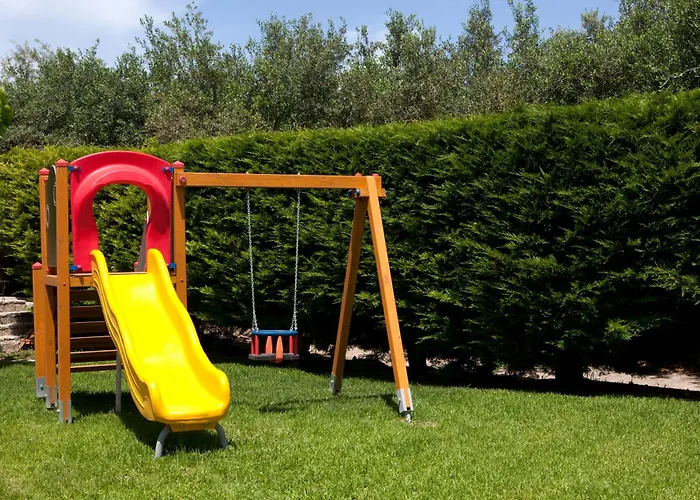 Anthemis Luxury Kariótai